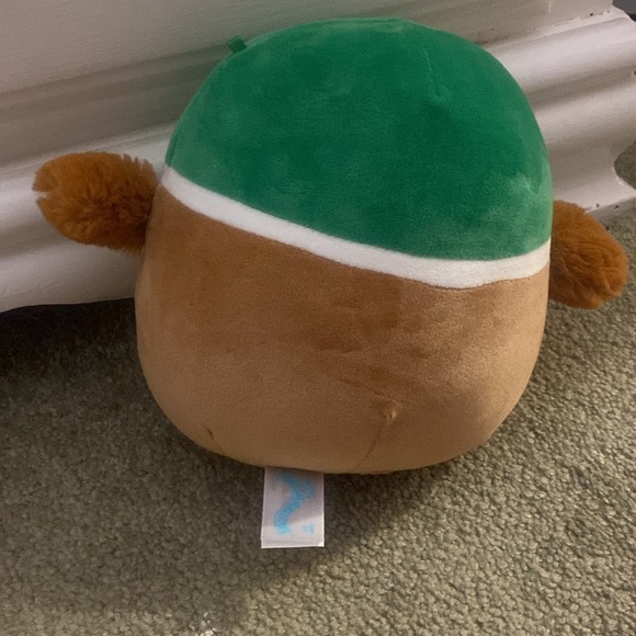 Avery duck squishmallow - Picture 3 of 3